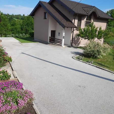Guest House Tena Slunj Exteriér fotografie