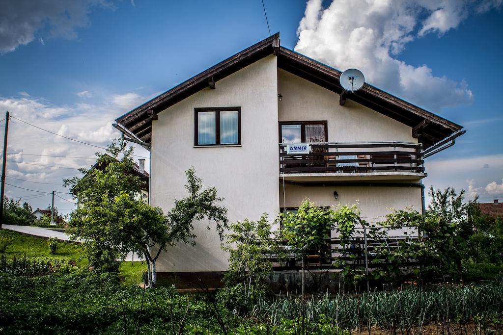 Guest House Tena Slunj Exteriér fotografie