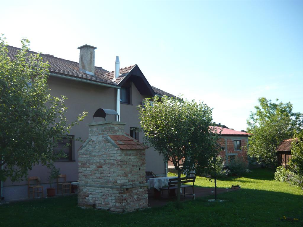 Guest House Tena Slunj Exteriér fotografie